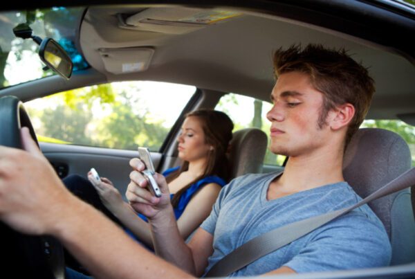 How to Prevent Teen Distracted Driving